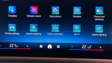 BMW 2 Series 225e xDrive Luxury 5dr DCT Hatchback